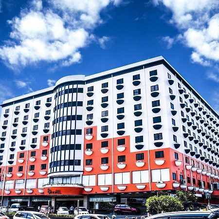 89 Hotel Batam Экстерьер фото